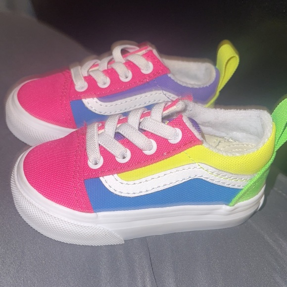 Old Skool Elastic Vans - Picture 2 of 2